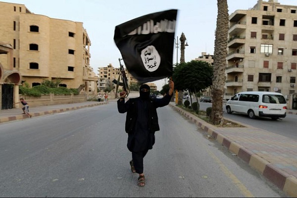 İŞİD üç iraqlı vətəndaşı oğurladı