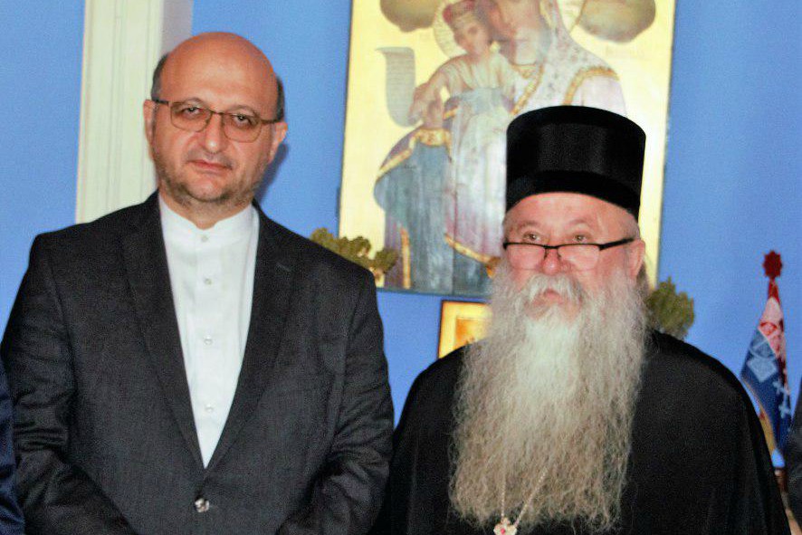 دیدار سفیر ایران با اسقف کلیسای ارتدوکس سارایوو/ تأکید بر همگرایی ادیان