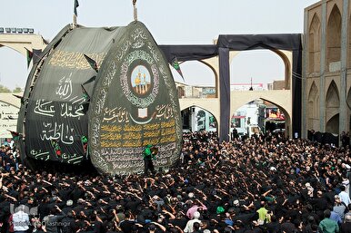 Nakhl-Gardani, A Symbolic Funeral Procession for Imam Hussein (AS)