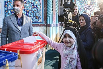 Tehraners Cast Ballots in 2024 Elections at Hosseinieh Ershad: Photo Gallery