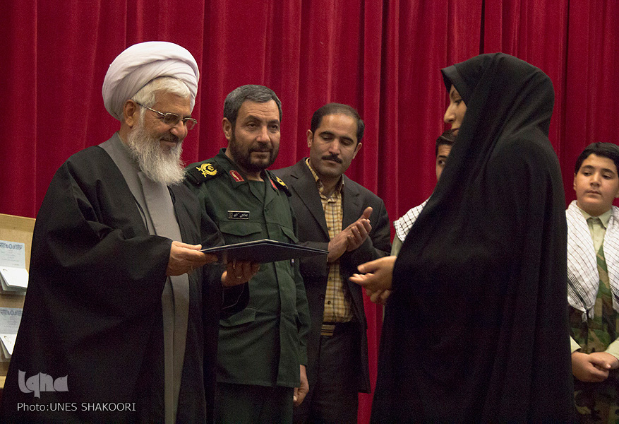 اولین یاد واره ۴۲۸ شهید نوجوان استان زنجان‎