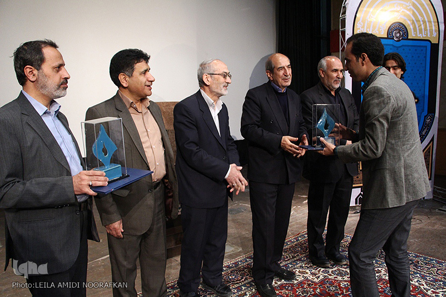 جشنواره سراسری کودک و نوجوان آیات