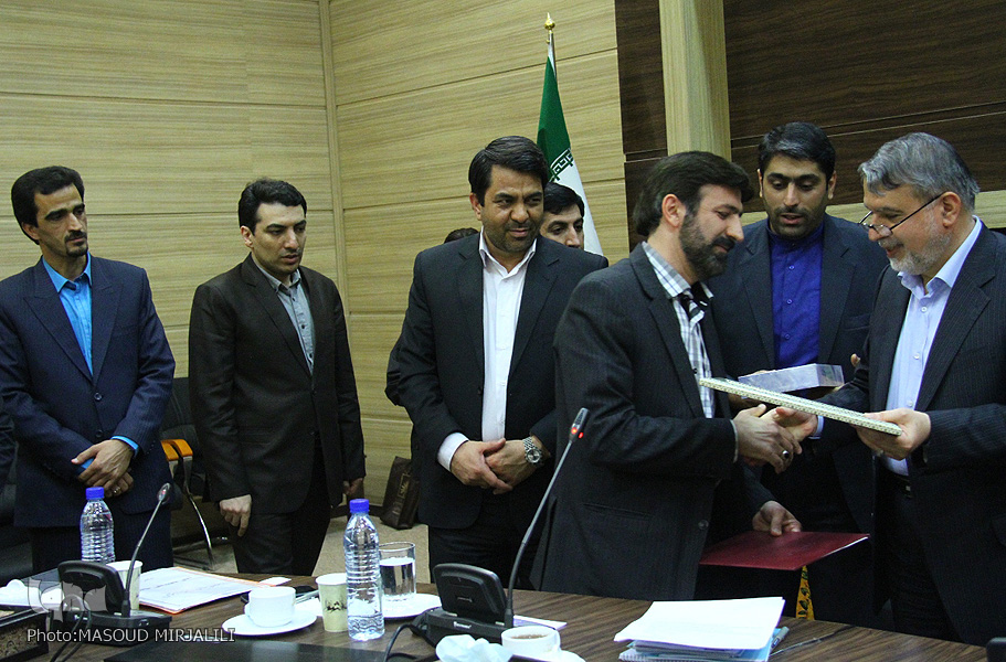 نشست شورای فرهنگ عمومی استان با حضور رییس سازمان اسناد و کتابخانه ملی ایران