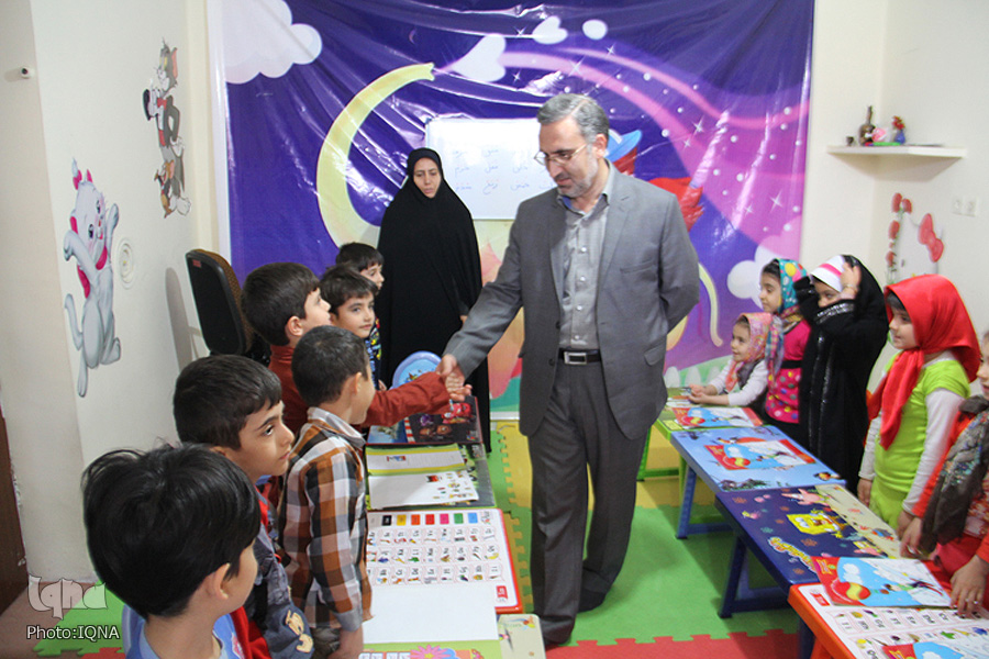 بازدید مسئولان استان از ۶ موسسه قرآن و عترت شهر کرمانشاه