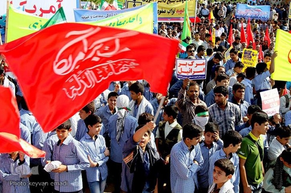 دانش‌آموزان و دانشجویان بوشهری شعار «مرگ بر آمریکا» سردادند