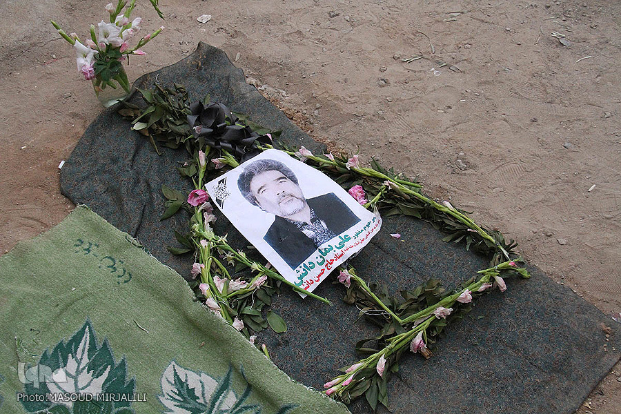 مراسم سومین روز درگذشت والد شهید «حسن دانش»