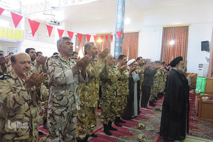 جلسه تفسیر قرآن در لشگر ۸۴ لرستان