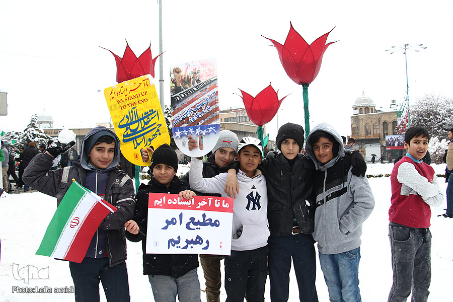 راهپیمایی یوم الله ۲۲ بهمن در همدان