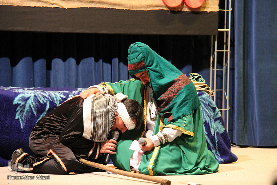 شبیه خوانی شهادت حضرت زهرا(س) در دانشگاه شهرکرد