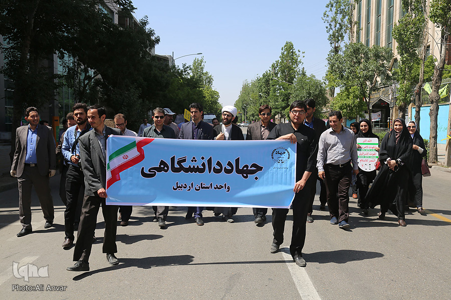 حضور جهادگران دانشگاهی اردبیل در راهپیمایی روز قدس