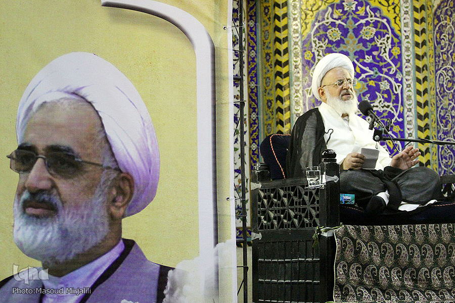 عکس: مراسم بزرگداشت شهید صدوقی و امام جمعه فقید یزد‎