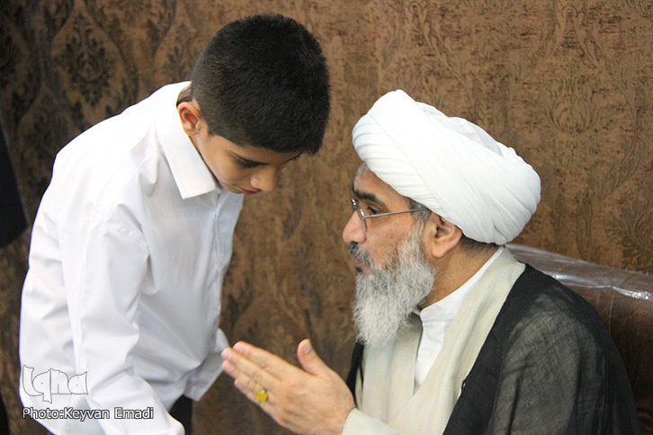 دیدار جامعه قرآنی با امام جمعه بوشهر