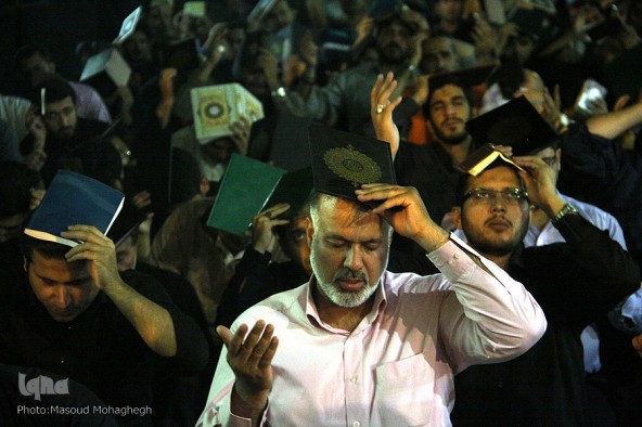 احیای شب نوزدهم رمضان در سمنان