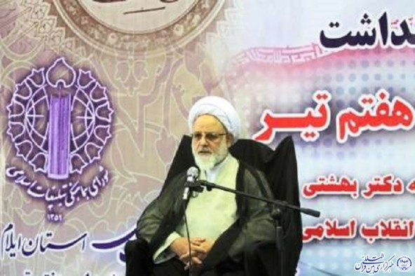 حقوق اسلامی؛ مبارزه با زیاده‌خواهی زورگویان عالم را دنبال می‌کند