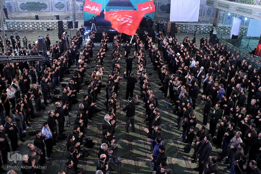 اجتماع بزرگ عزادران تاسوعاي حسيني در مصلي شهركرد‎