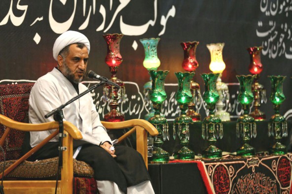 محرم فرصت تمرین ادای حق‌الناس است