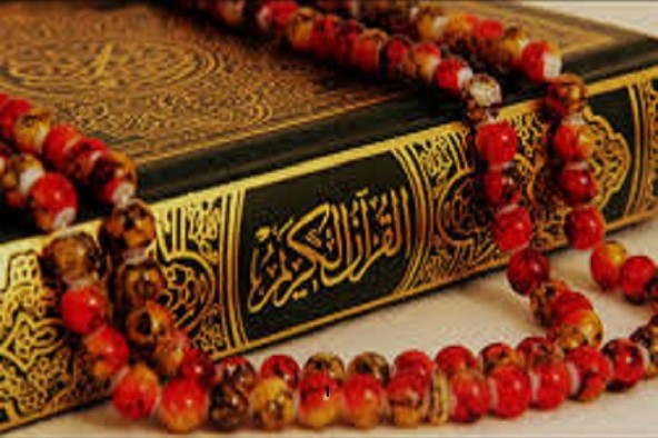 عمل به قرآن مشکلات جامعه اسلامی را رفع می‌کند