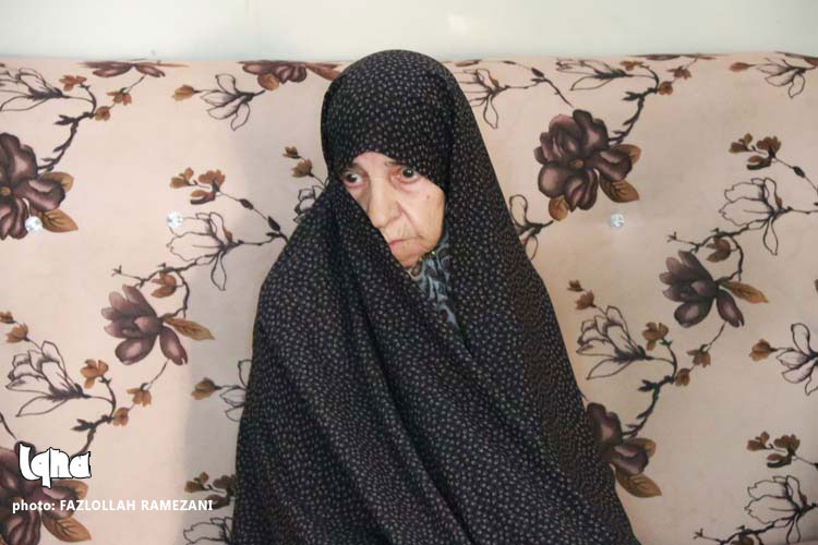 دیدار نماینده ولی‌فقیه با خانواده شهید یعقوب نژاد