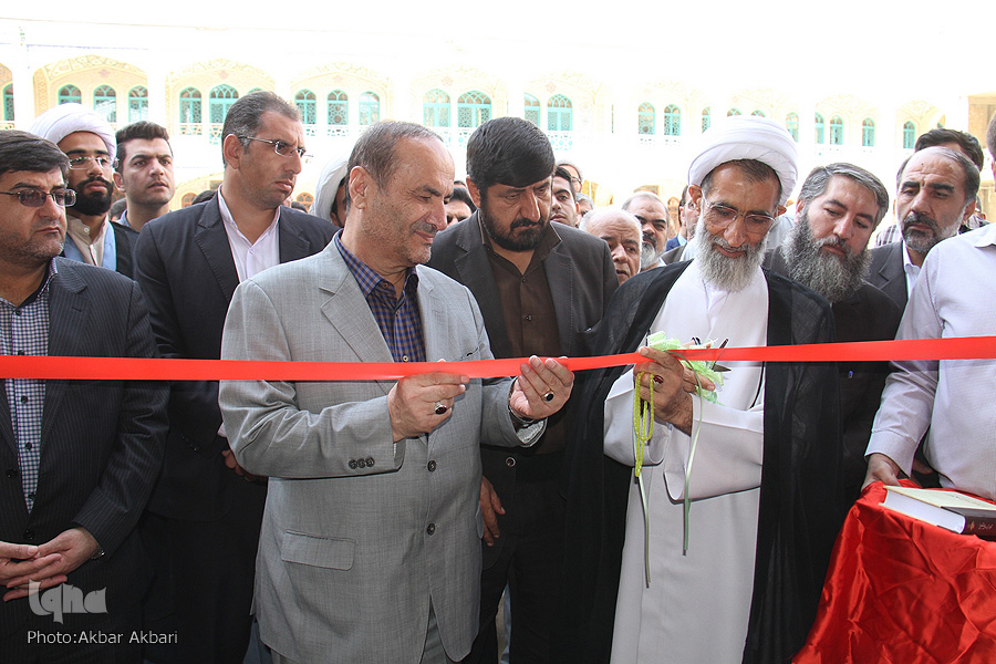 نمایشگاه شهدای نماز جمعه چهارمحال و بختیاری