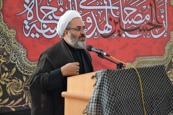 فلسفه قیام عاشورا ایستادگی در برابر ظلم است