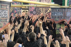 عزاداری عاشقان حسینی در زینبیه اعظم زنجان