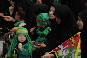 همایش شیرخوارگان حسینی در روز نهم محرم