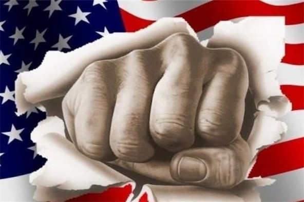 نواختن زنگ استکبارستیزی ۱۳ آبان در مدارس کهگیلویه و بویراحمد