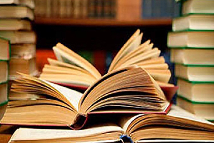 طرح جامع توسعه و ترویج فرهنگ کتاب و کتاب‌خوانی در سمنان تهیه می‌شود