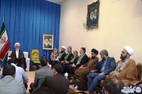 عشق به ولایت خاندان نبوت در عمق جان مردم موج می‌زند