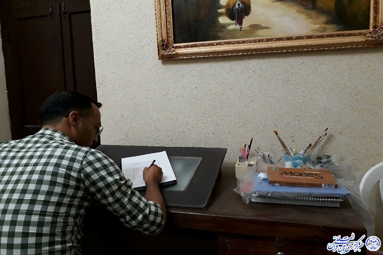خوشنویسی هنری ماندگار/ استعدادهایی که در تنگنای اقتصادی مغفول میماند خوشنویسی هنری ماندگار/ استعدادهایی که در تنگنای اقتصادی مغفول میماند