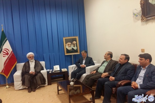 جبهه استکبار درصدد تخریب روحیه مقاومت ملت ایران است