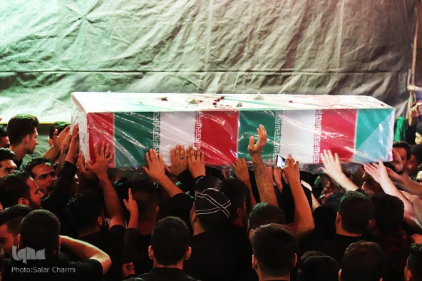 شام غریبان حسینی در جوار شهید گمنام در البرز