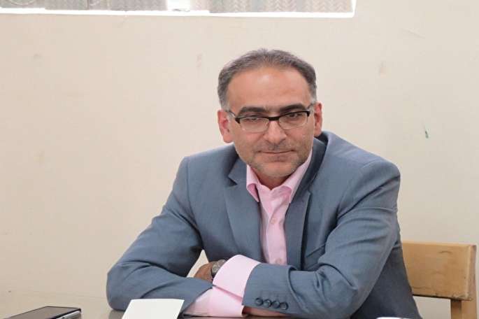 اجرای طرح اهدای کتاب به کتابخانه در سمنان