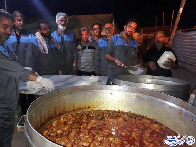 حال&zwnj;و هوای عاشقی خادمان حسینی موکب&zwnj; حضرت ابوالفضل(ع) در کاظمین