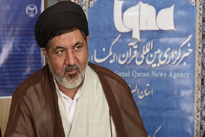 نماز انسان را از گناه دور می‌کند