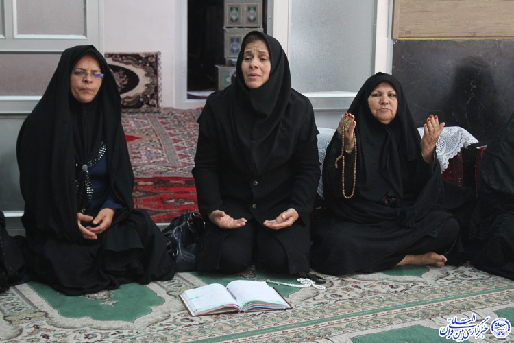 یک روز با بانوان خادم