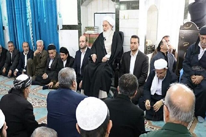 ماموستا غفوری در خدمت اسلام و اهالی منطقه بود