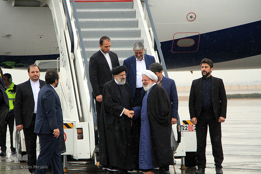 سفر رئیس قوه قضاییه به استان یزد و دیدار با نخبگان