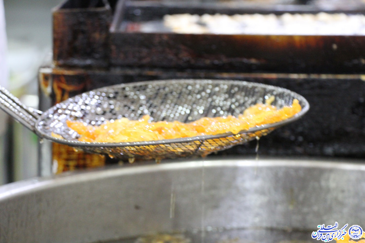 کارگاه پخت زولبیا در ماه رمضان