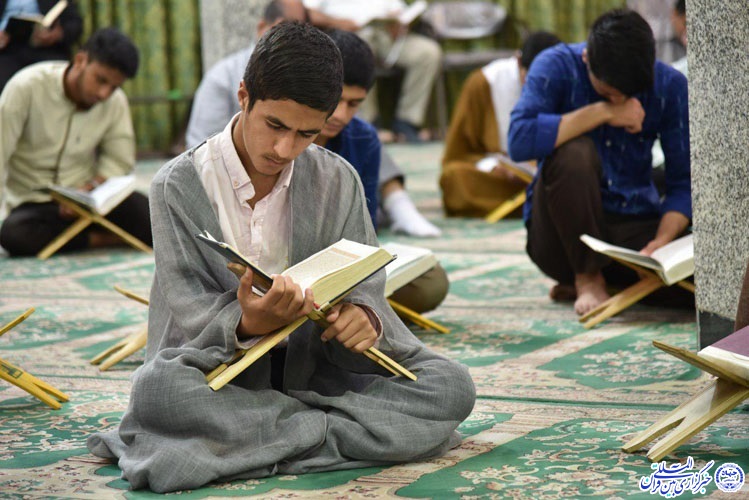مراسم جزخوانی قرآن کریم در بیرجند