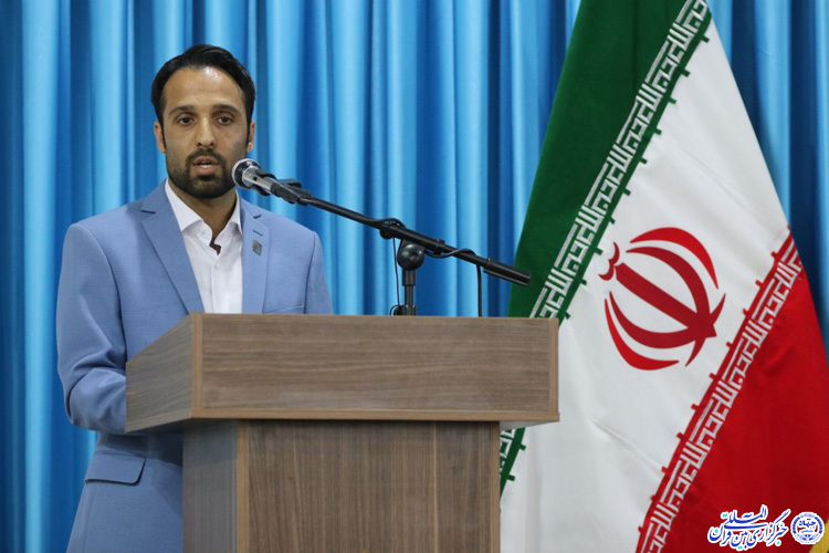 دیدار فعالان فضای مجازی خراسان&zwnj;جنوبی با آیت&zwnj;الله عبادی