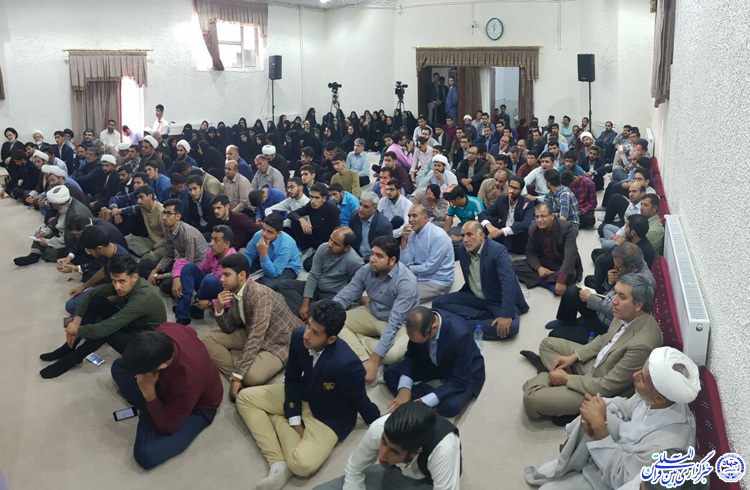 دیدار فعالان فضای مجازی خراسان&zwnj;جنوبی با آیت&zwnj;الله عبادی