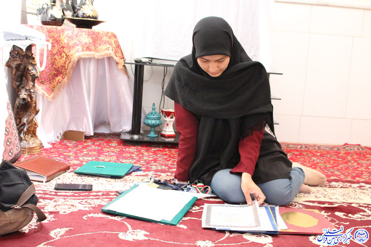 دختری که تفاوت‌ها او را متوقف نکرد/ رؤیایی به نام حفظ قرآن