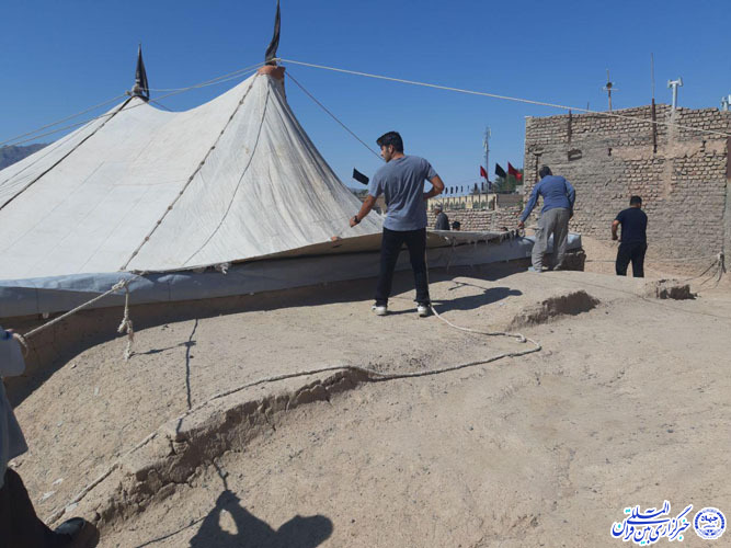 بیرق عزا در حسینیه کبابی بیرجند