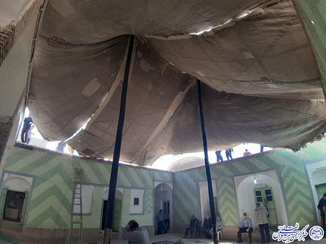 بیرق عزا در حسینیه کبابی بیرجند