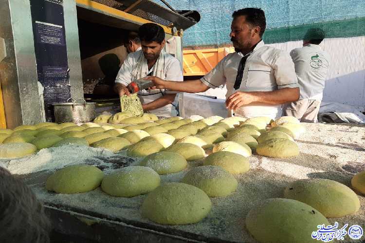 خدمت&zwnj;رسانی هیات ابوالفضلی بیرجند به زائران اربعین