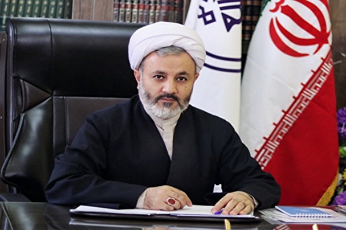 زیارت قبور اهل بیت(ع) فقر معنوی را برطرف می‌کند