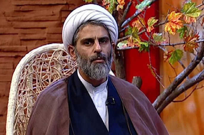 فرهنگ تولید جایگزین مصرف‌گرایی در جامعه شود