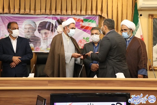 بقاع متبرکه با مدیریت درست می‌توانند به مرکز تربیت انسانی تبدیل شوند