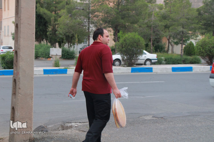 در تکاپوی افطار